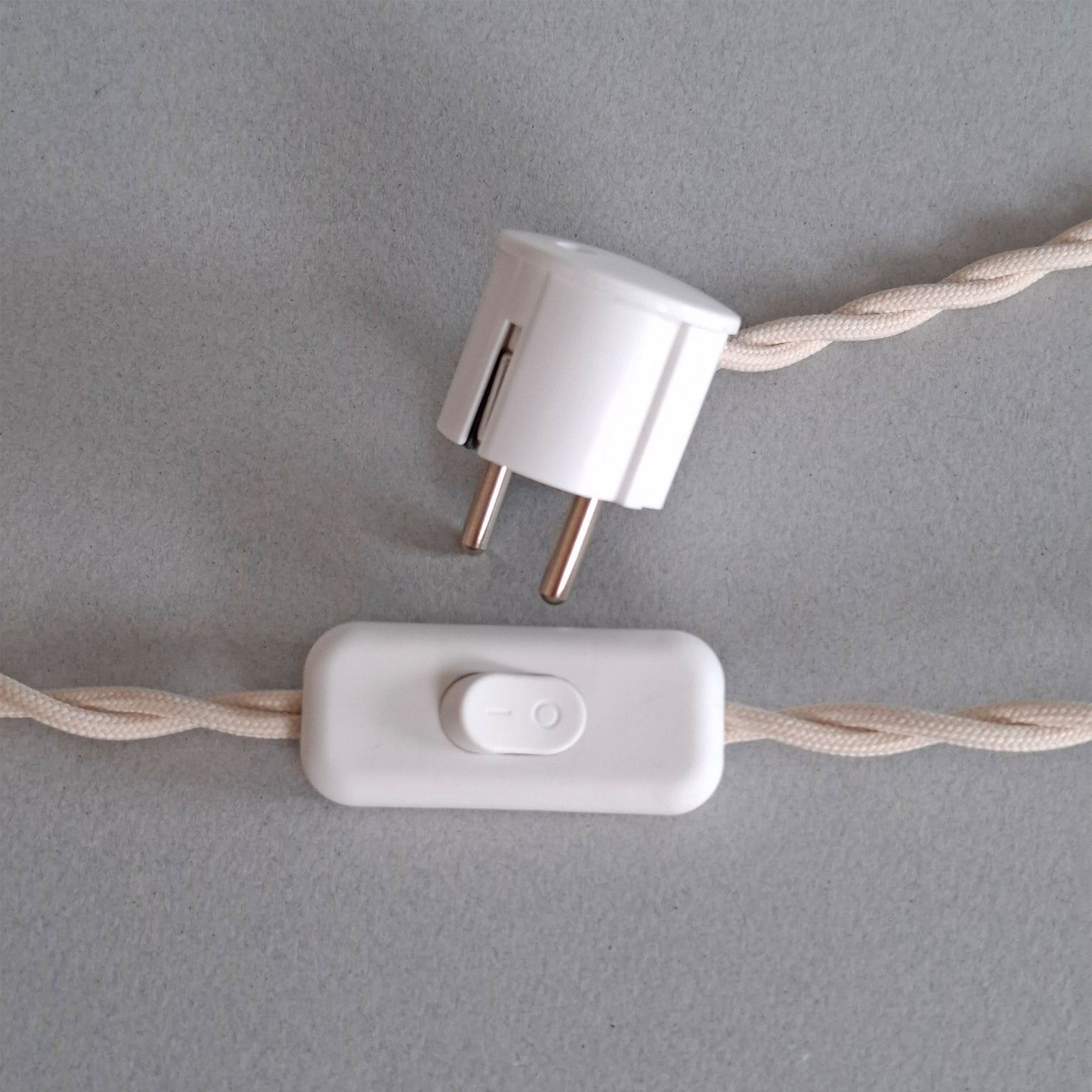 Hollywood regency 1950s vintage table lamp with onyx foot, brass elements and deep green velvet shade - Retro Lamp Shop