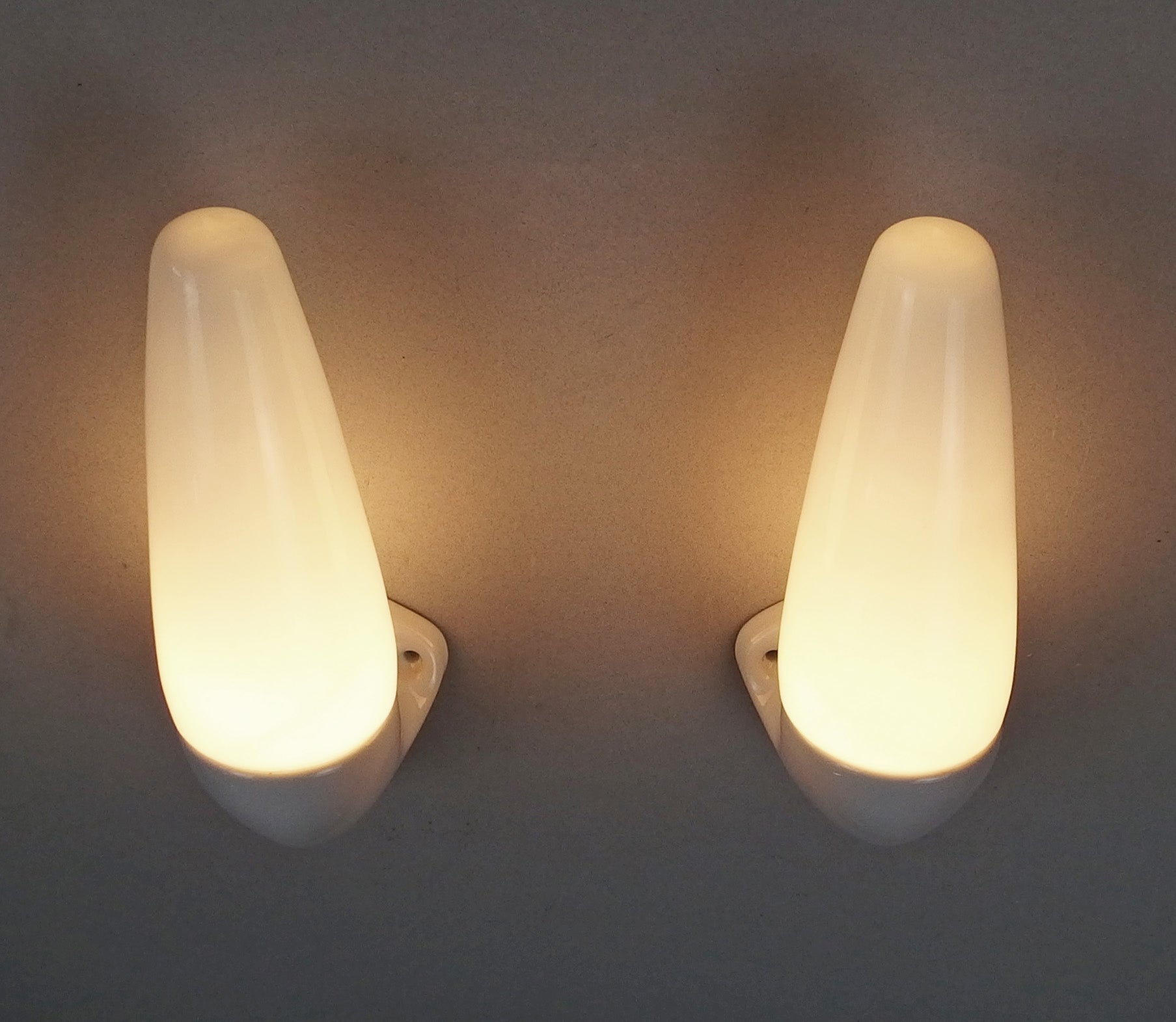 Pair Ifö Sweden wallmounted sconces | Porcelain | Model 6035 | Sigvard Bernadotte | vintage 60's - Retro Lamp Shop