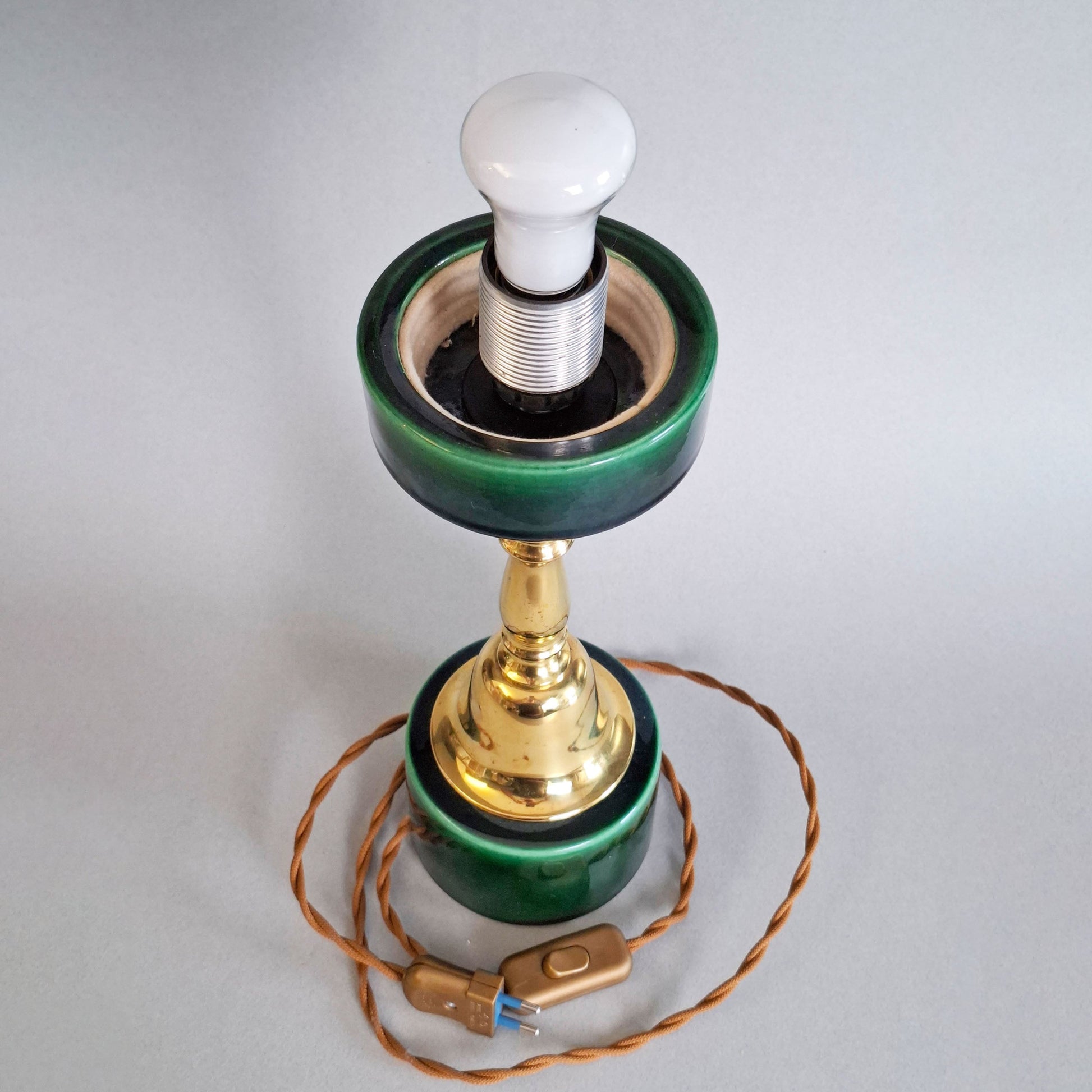 1970s brass and green ceramic vintage table lamp with white opaline glass globe - Retro lamp Shop