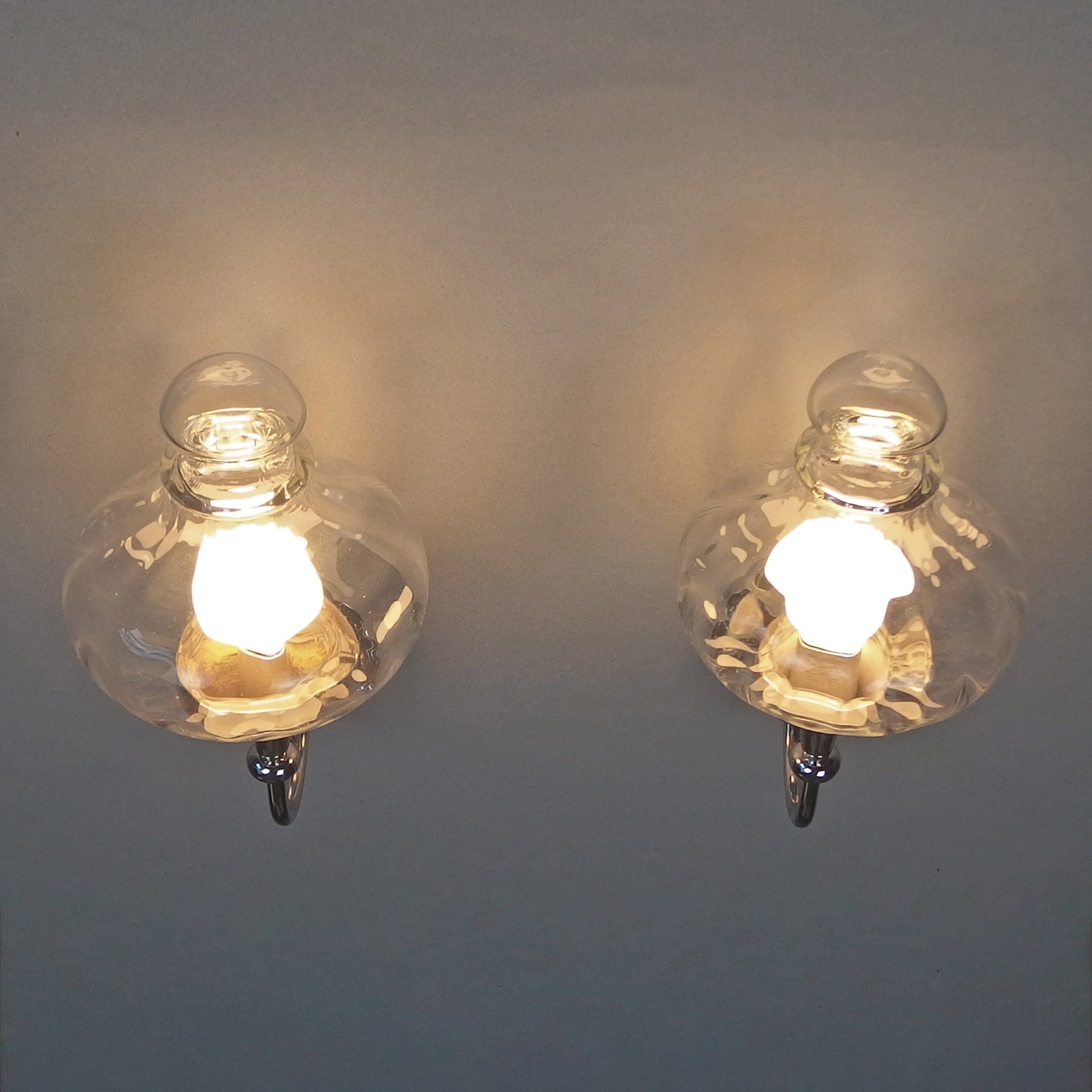 Beautiful pair of 1970s chrome and clear glass sconces from Willa - Retro Lamp Shop