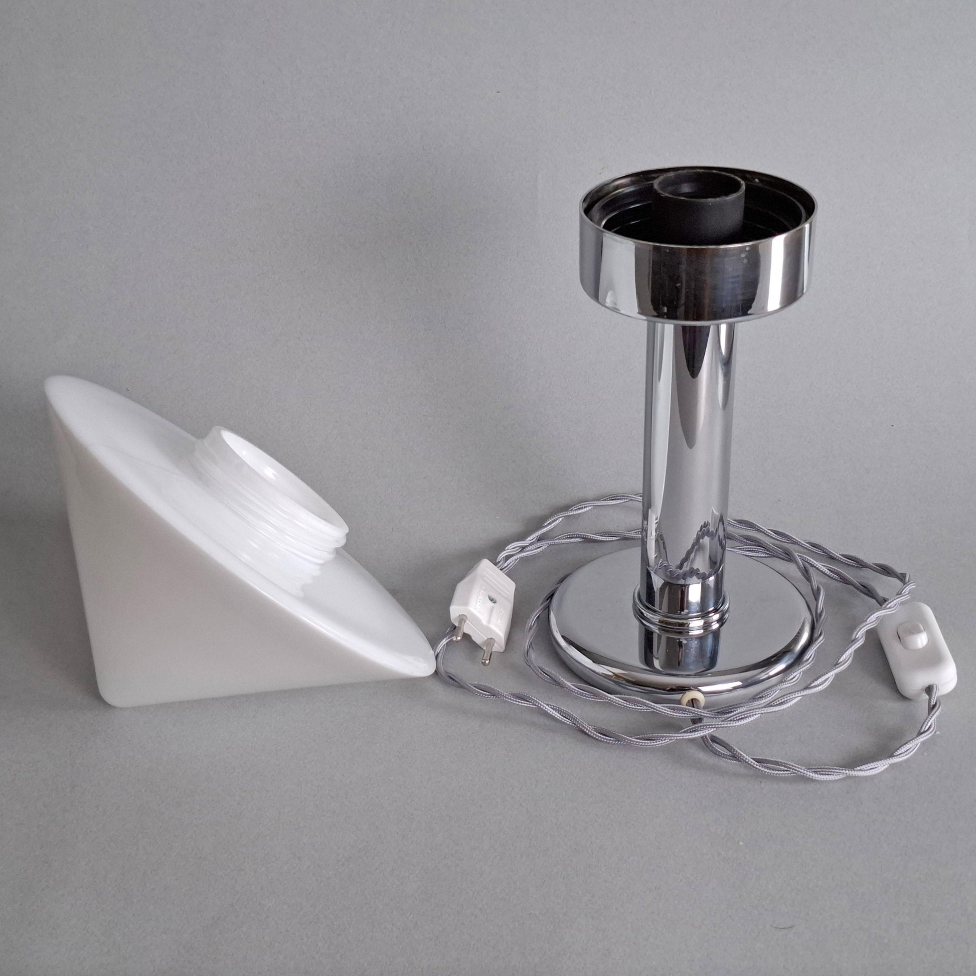 1970s vintage table lamp with chrome foot and white opaline glass from Kalmar - Retro Lamp Shop