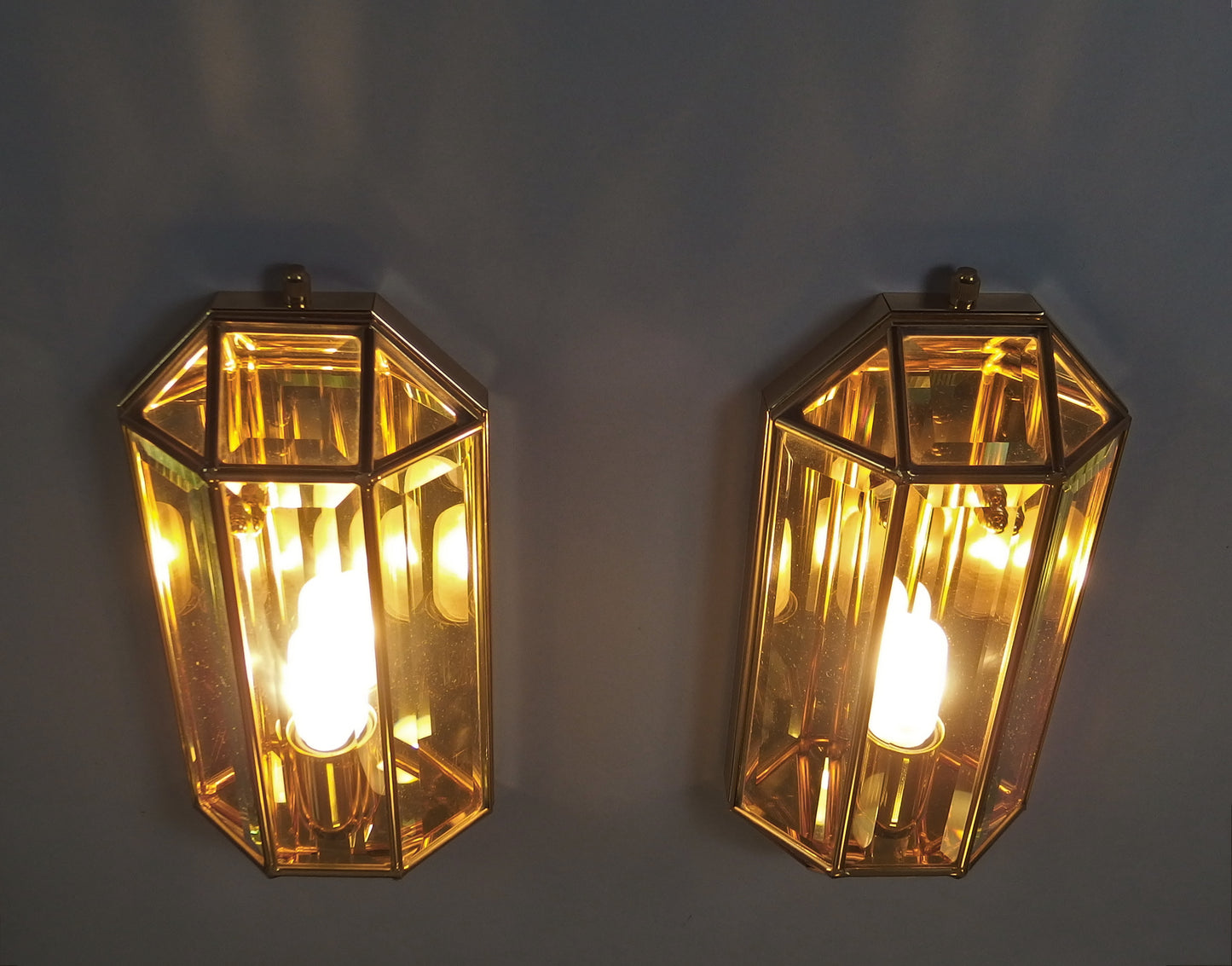 Pair of stunning 1980's italian sconces with brass and clear beveled glass shades - Retro Lamp Shop