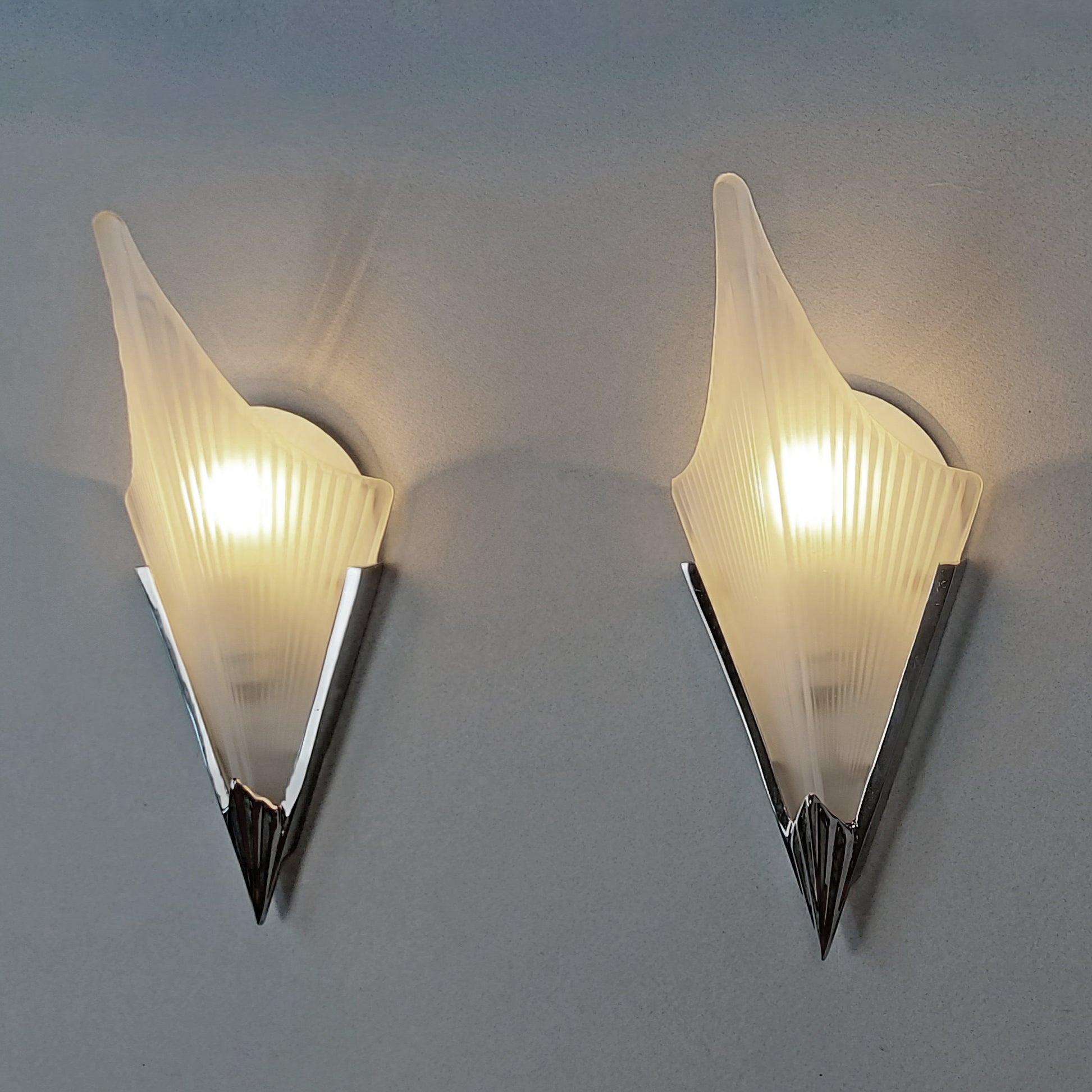 Pair of petit 1980s art deco revival sconces with chromed metal frame and frosted glass slip shades - Retro Lamp Shop