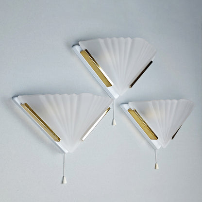 Set of 3 1980s art deco inspired sconces with frosted glass shades and polished brass accessories - Retro Lamp Shop