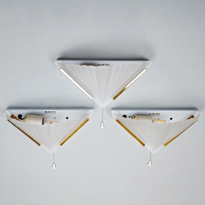 Set of 3 1980s art deco inspired sconces with frosted glass shades and polished brass accessories - Retro Lamp Shop