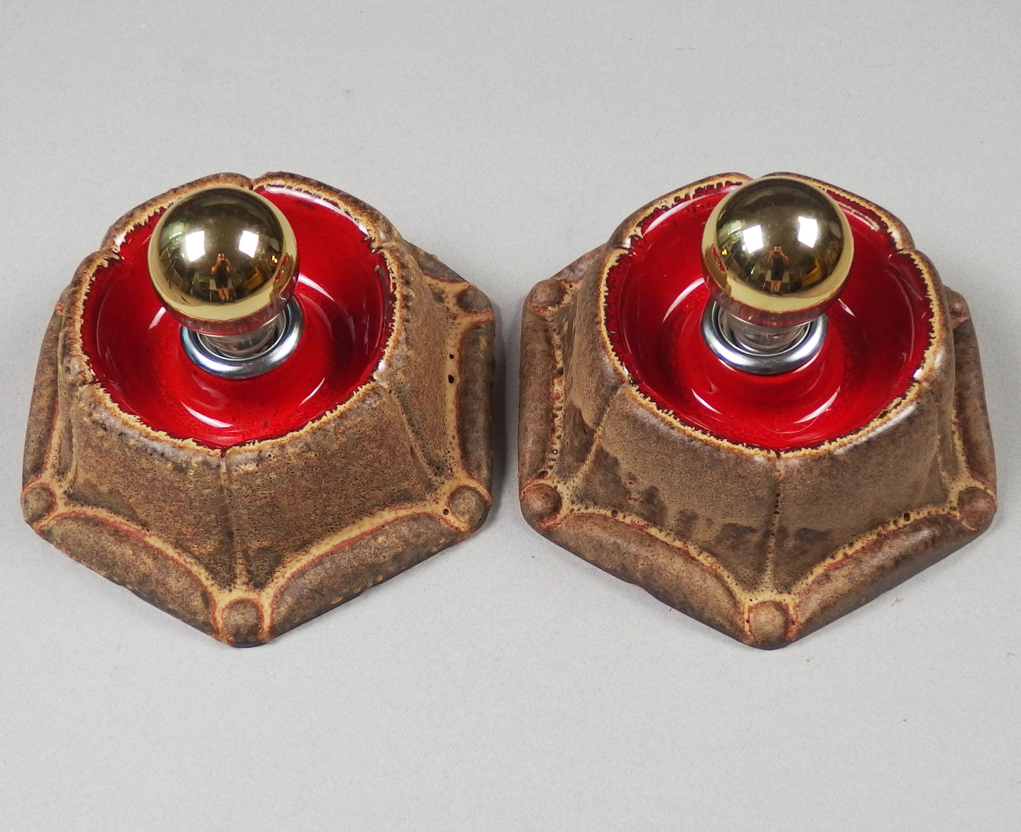 1 of 2 pairs of 70's pop art, ceramic sconces with volcanic glaze from Honsel - Retro Lamp Shop